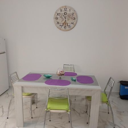 Giorgia 1 Apartment Кампофеличе ди Рокела Екстериор снимка