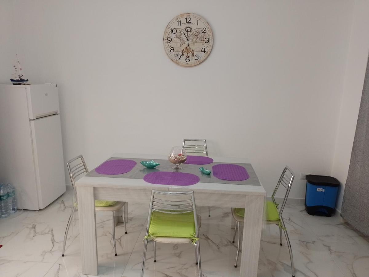 Giorgia 1 Apartment Кампофеличе ди Рокела Екстериор снимка