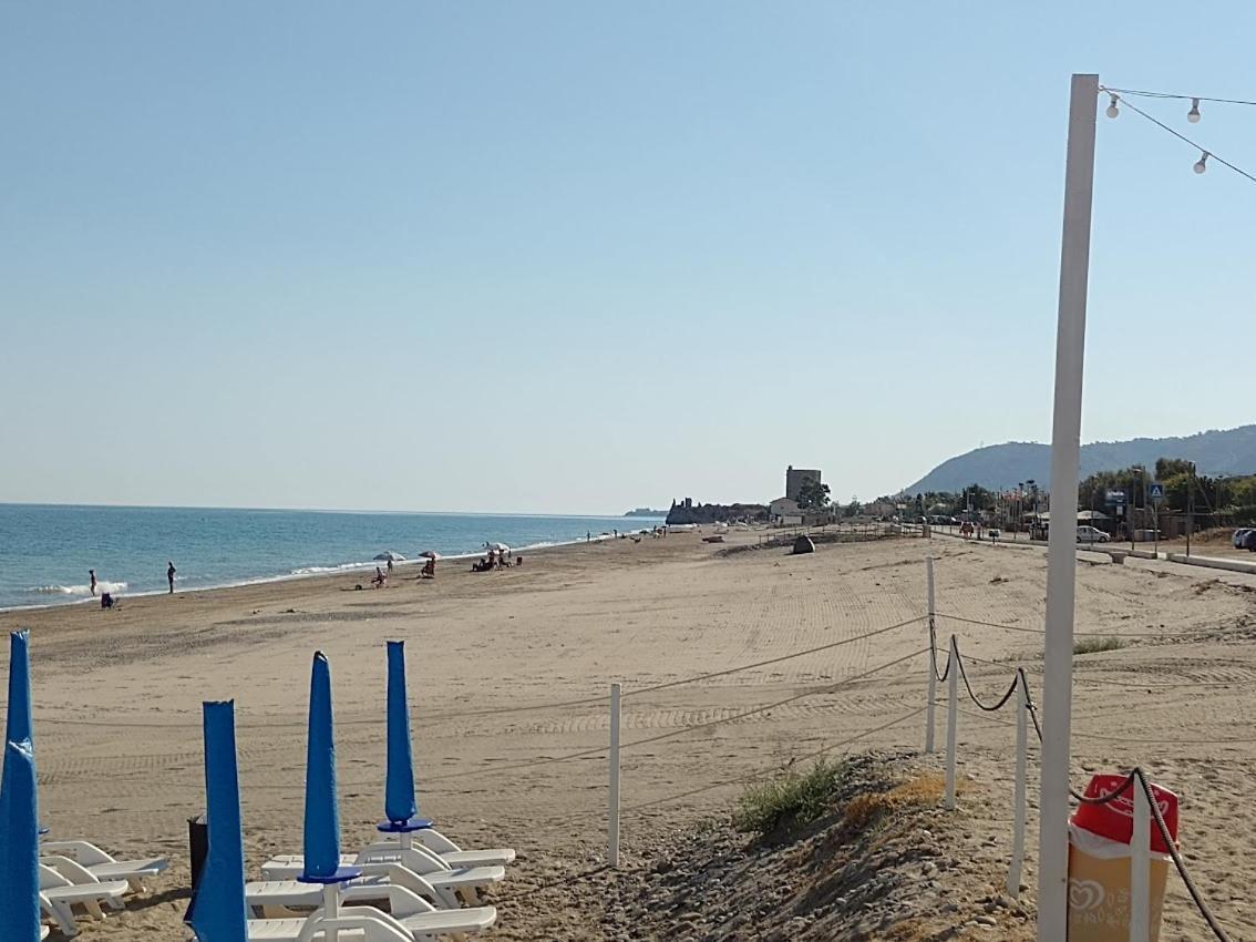 Giorgia 1 Apartment Кампофеличе ди Рокела Екстериор снимка